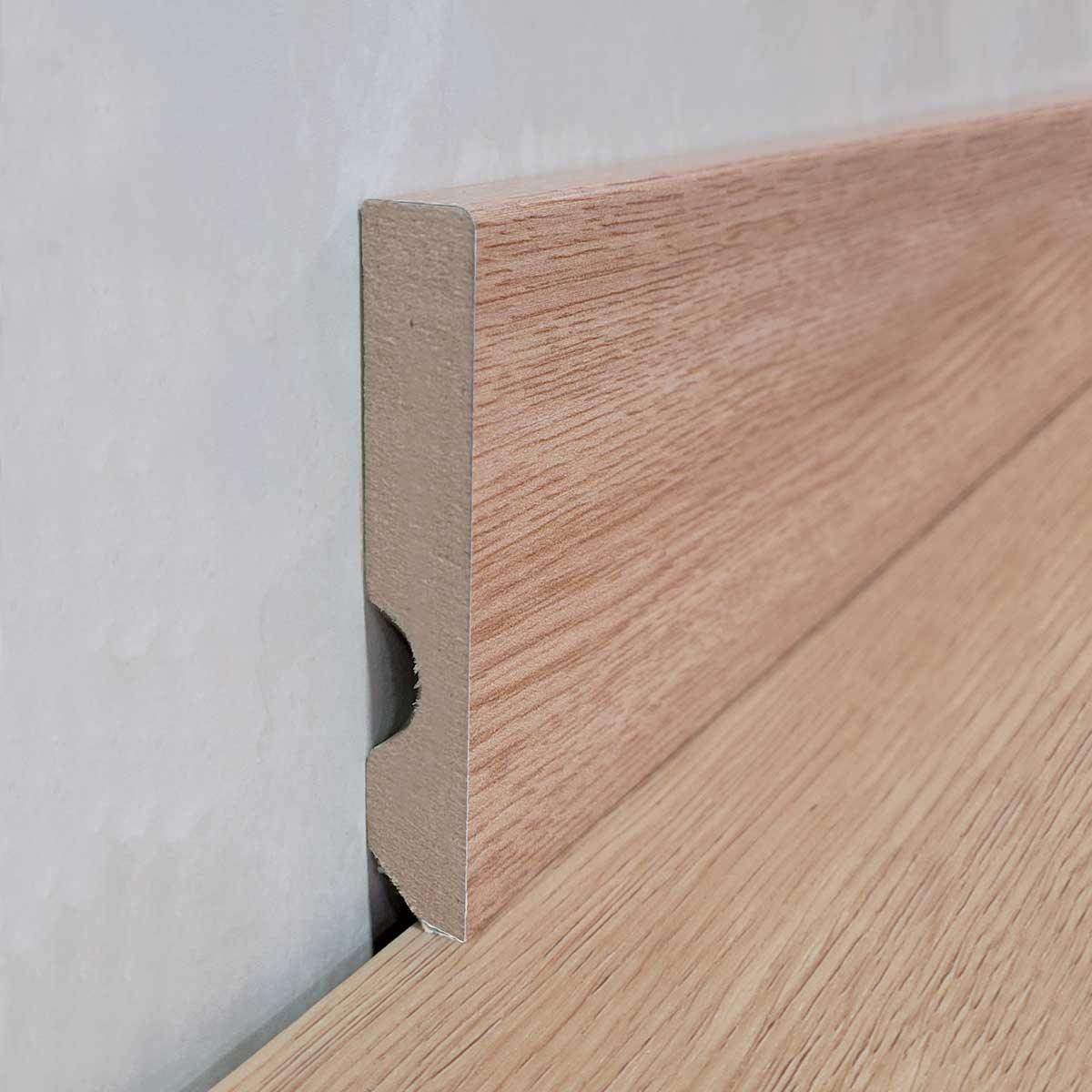 Rodapie MDF a Juego con el Suelo Laminado de Gold - Pinturas y Tarimas Ideas
