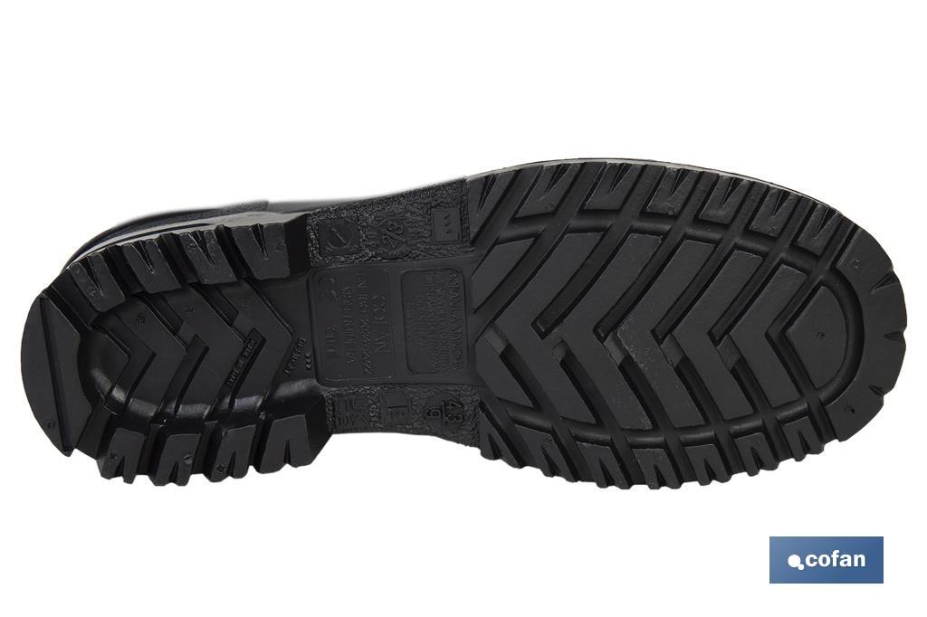 BOTA ALTA DE AGUA PVC NEGRA TALLA 42