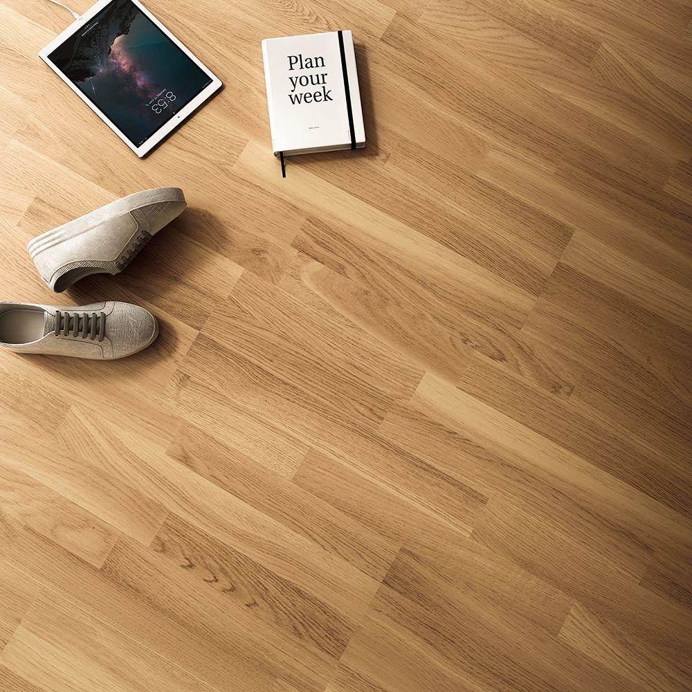 Suelo Laminado FINfloor Original AC5 Roble Otoño 2,0657m2 - Pinturas y Tarimas Ideas