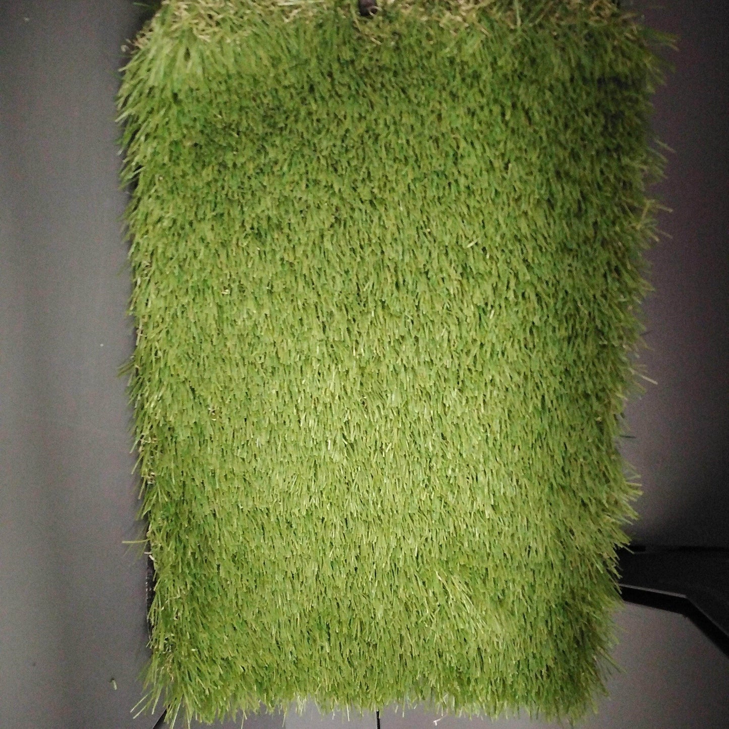 Cesped Artificial Saturno - Pinturas y Tarimas Ideas