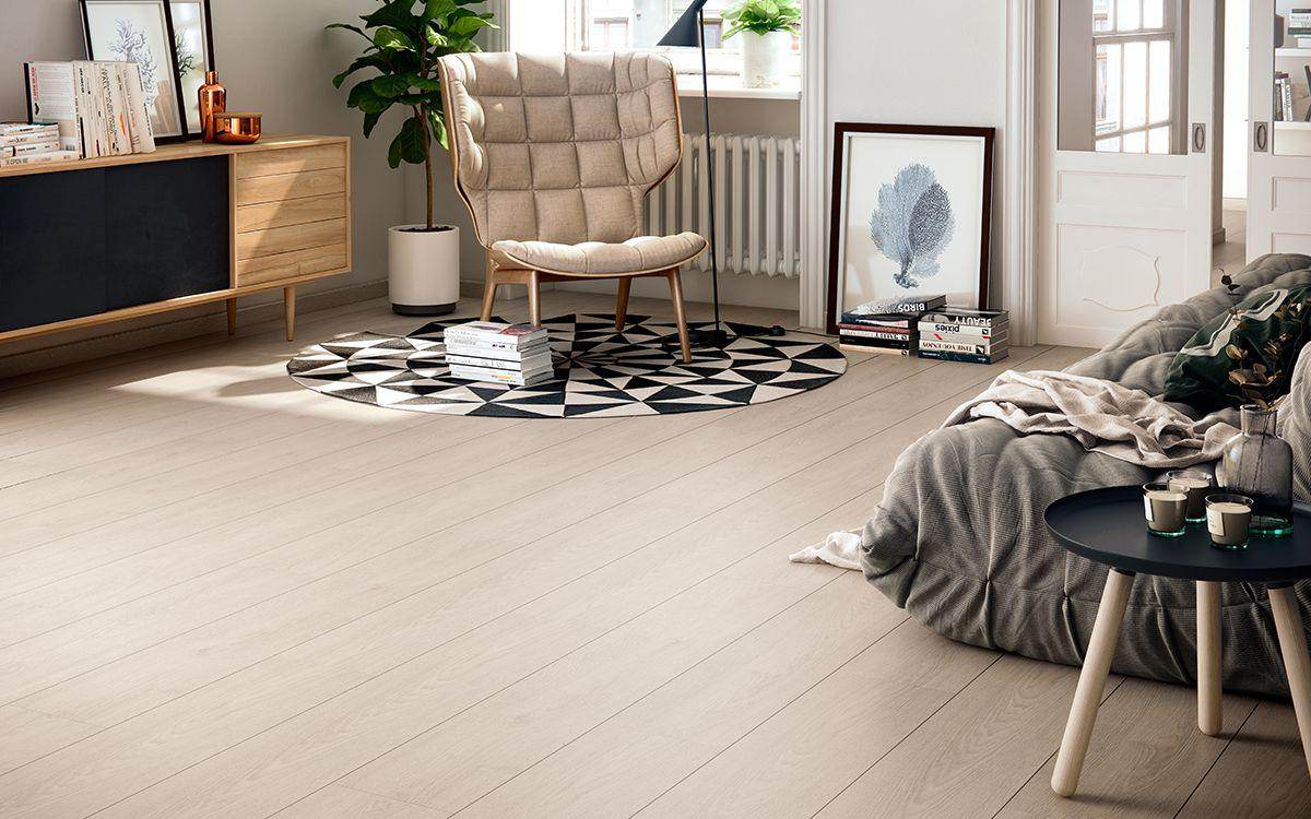 Suelo Laminado FINfloor Durable AC6 Roble Gaia Loreto - Pinturas y Tarimas Ideas