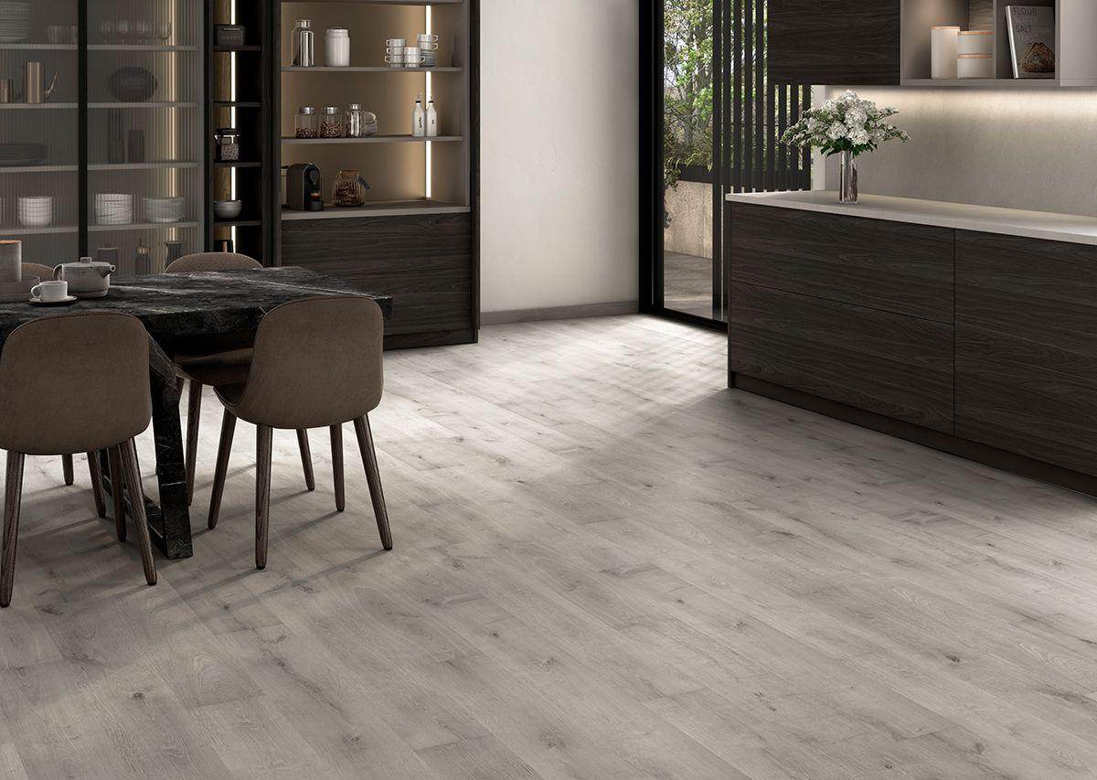 Suelo Laminado FINfloor Original AC5 Roble Calcic 2,0657m2 - Pinturas y Tarimas Ideas