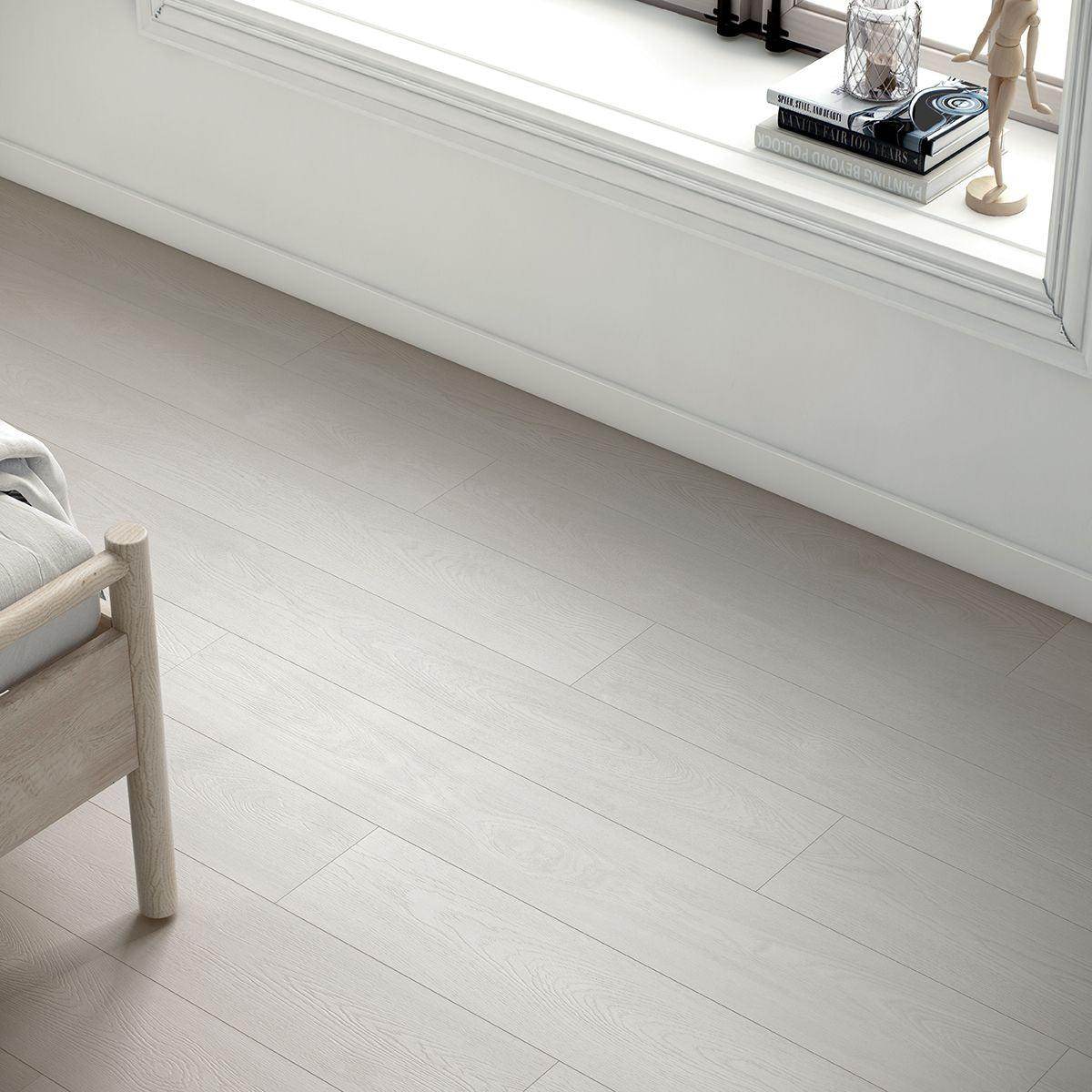 Suelo Laminado FINfloor Durable AC6 Roble Kalmar Blanco - Pinturas y Tarimas Ideas