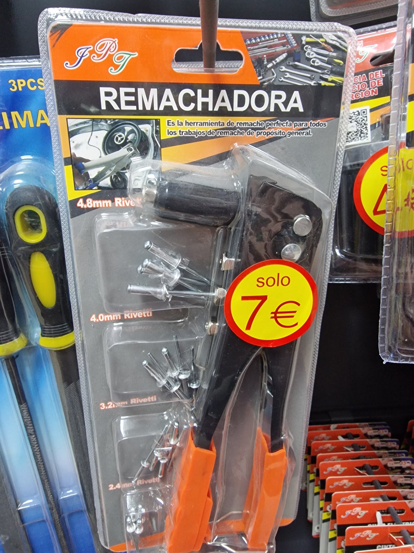 Remachadora