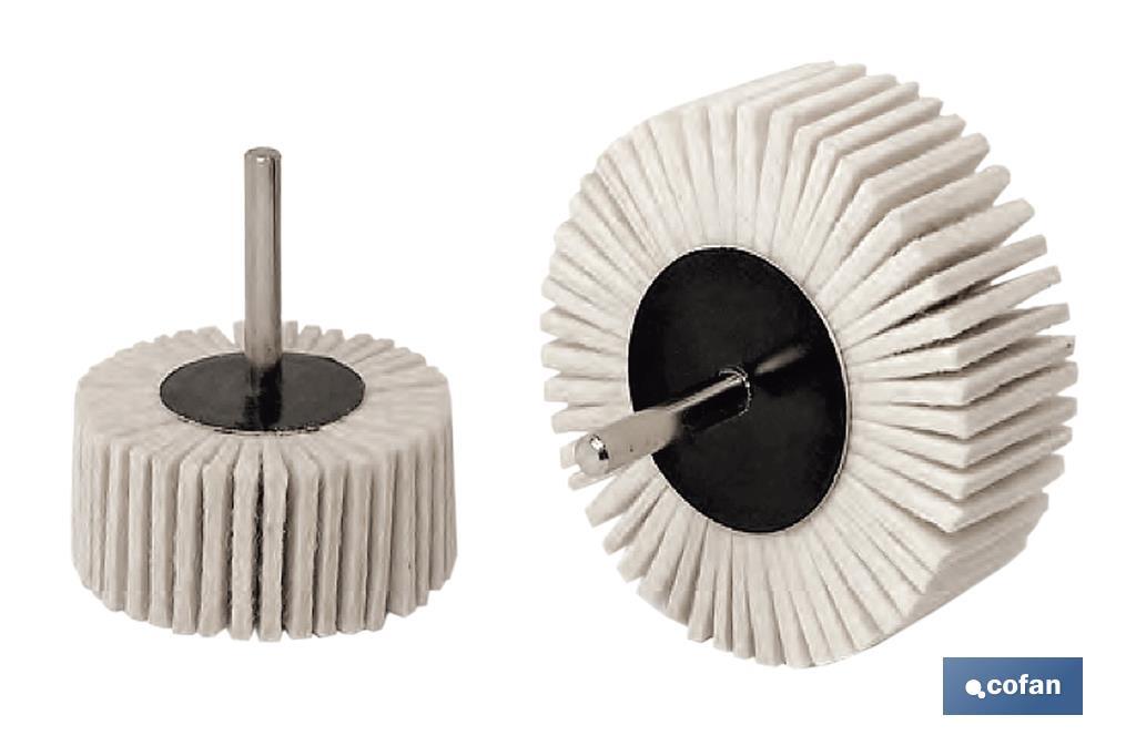 DISCO LAMINAS FIELTRO 30x30x6  G-D3/H24 Venta unitaria