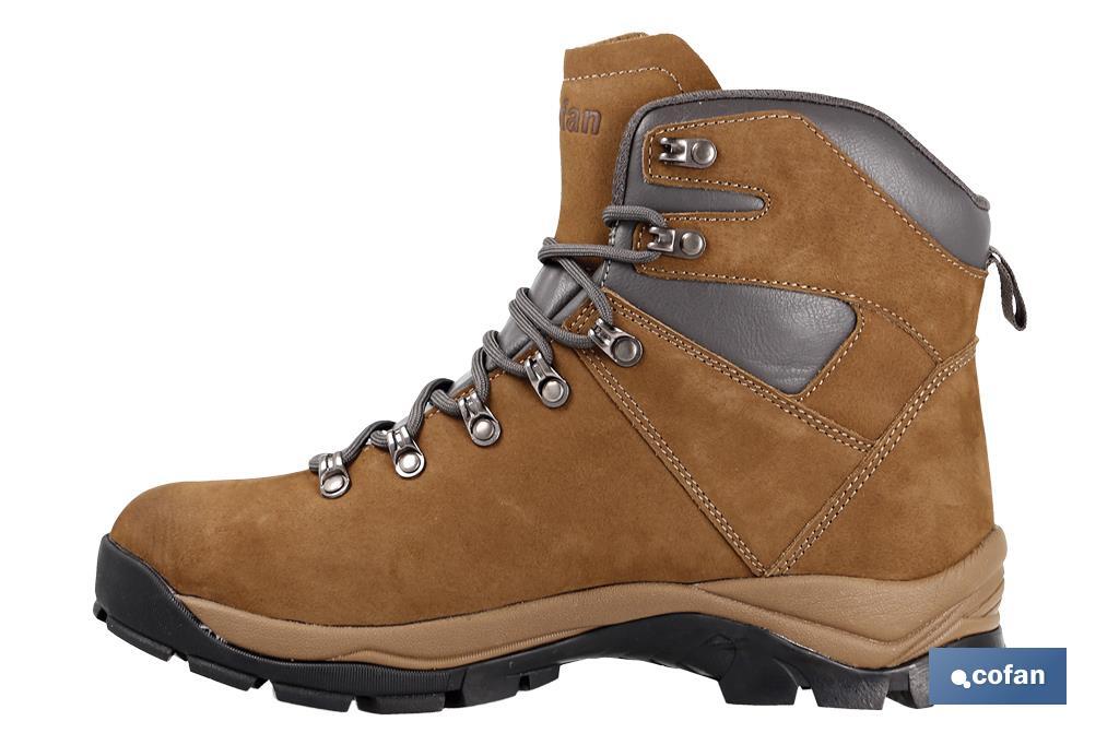 BOTA DE MONTAÑA NOBUCK MARRÓN MODELO TIBET TALLA 43