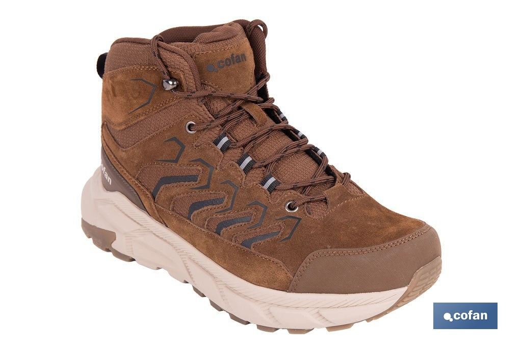 BOTA DE TREKKING MARRÓN MODELO SARDINERO TALLA 44