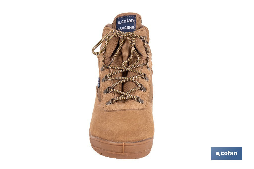 BOTA DE TREKKING NATURAL MODELO ARACENA TALLA 39