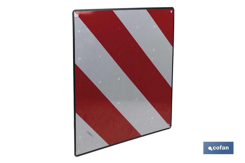 PANEL V20 CARGA SALIENTE 500 X 500 MM
