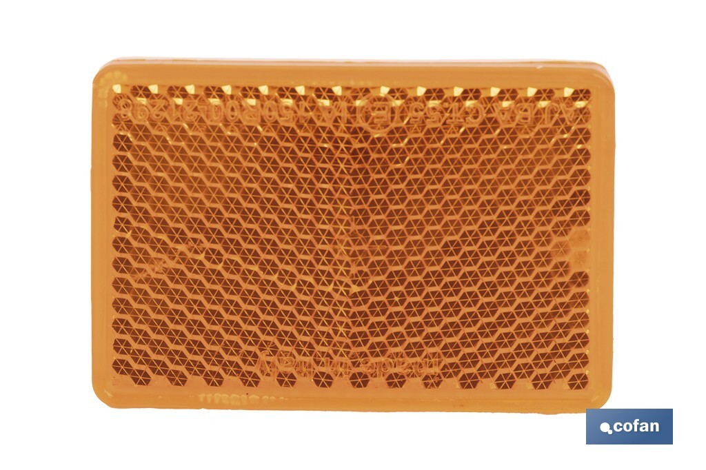 CATADIÓPTRICO RECTANGULAR ÁMBAR 56 X 39 MM CON ADHESIVO