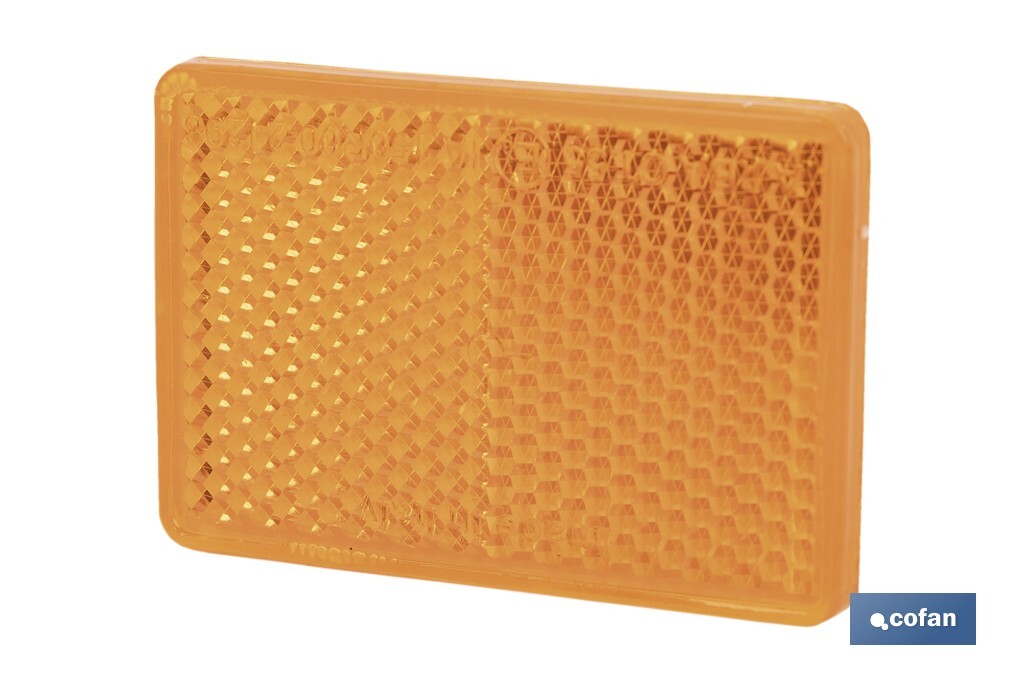 CATADIÓPTRICO RECTANGULAR ÁMBAR 56 X 39 MM CON ADHESIVO