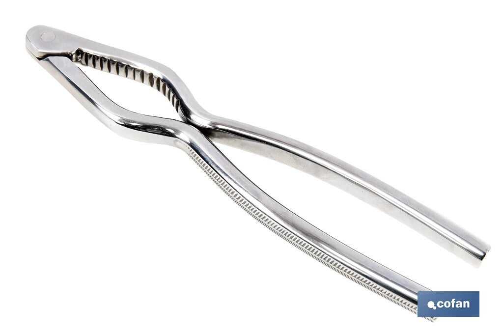 CASCANUECES DE ACERO INOXIDABLE 18 CM