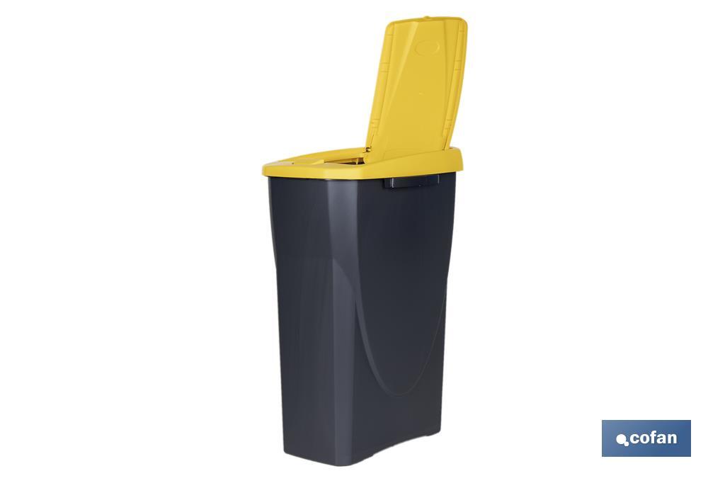 CUBO DE BASURA PARA RECICLAR 25 LITROS  COLOR AMARILLO 21.5 X 36 X 51 CM