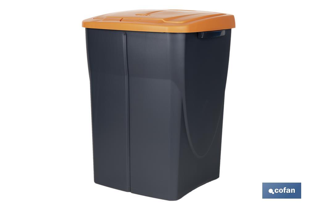 CUBO DE BASURA PARA RECICLAR 45 LITROS  COLOR NARANJA 36.5 X 36 X 51  CM