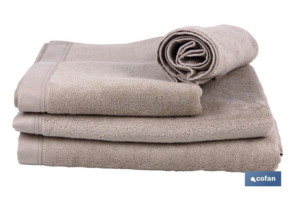 TOALLA TOCADOR BEIGE GR.780/M2 MODELO ABISINIA 30X50cm