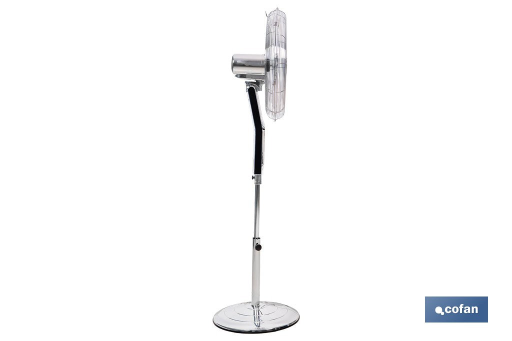 VENTILADOR DE PIE OSCILANTE GRIS METALIZADO OSCILANTE CON 3 VELOCIDADES Y TEMPORIZADOR Ø45 CM 70 W