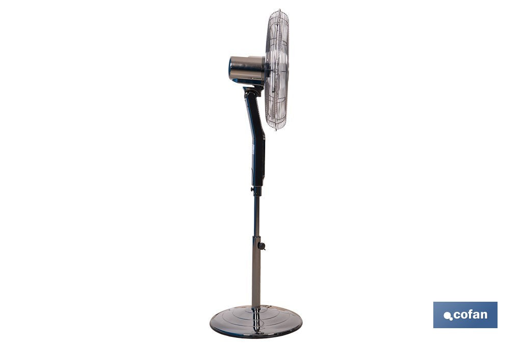 VENTILADOR DE PIE OSCILANTE GRIS PLOMO OSCILANTE CON 3 VELOCIDADES Y TEMPORIZADOR Ø45 CM 70 W