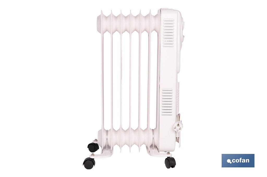 RADIADOR DE ACEITE CON TERMOSTATO REGULABLE Y VENTILADOR 7 ELEMENTOS 1500 W