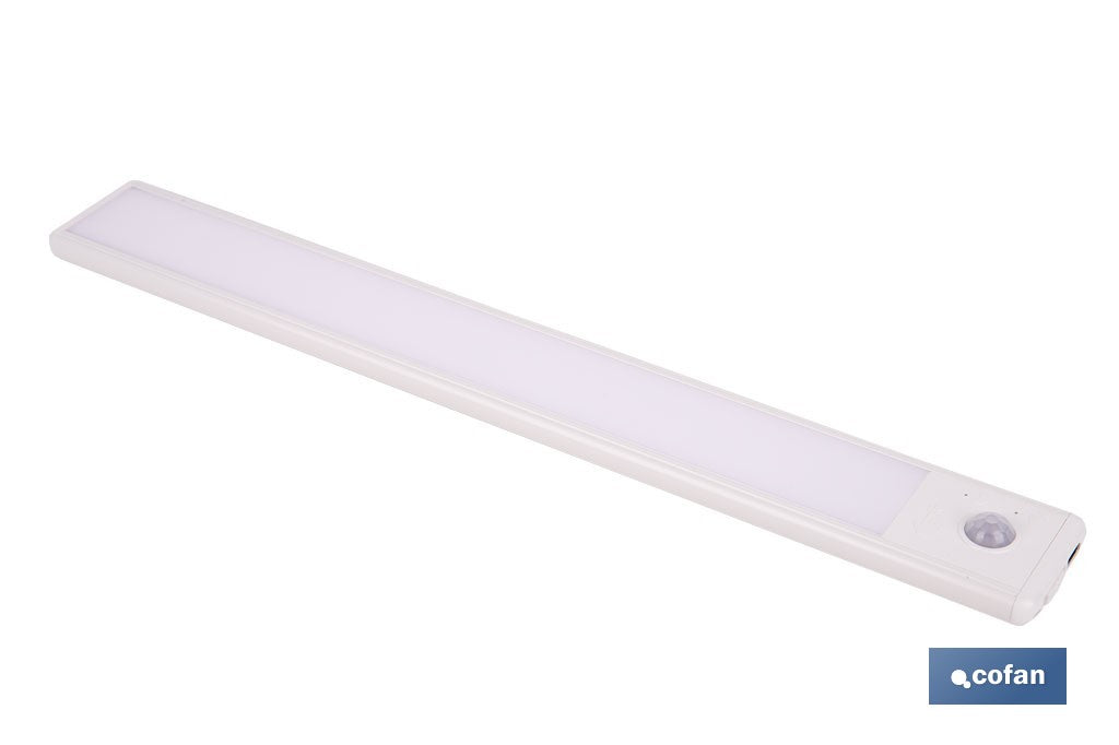 APLIQUE LED RECARGABLE CON SENSOR 3,7 V 1,5 Ah 120 LM 3CCT 300 X 40 MM