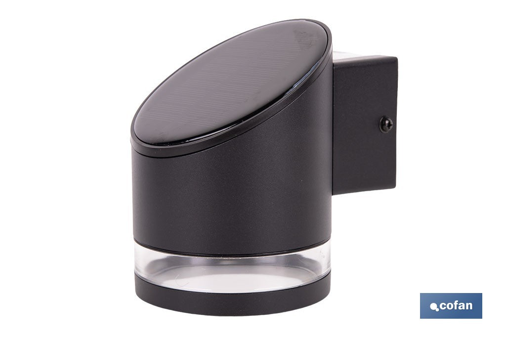 APLIQUE LED SOLAR NEGRO CON SENSOR 3,7 V 1,2 Ah IP65 3000 K 120 X 90 X 120 MM