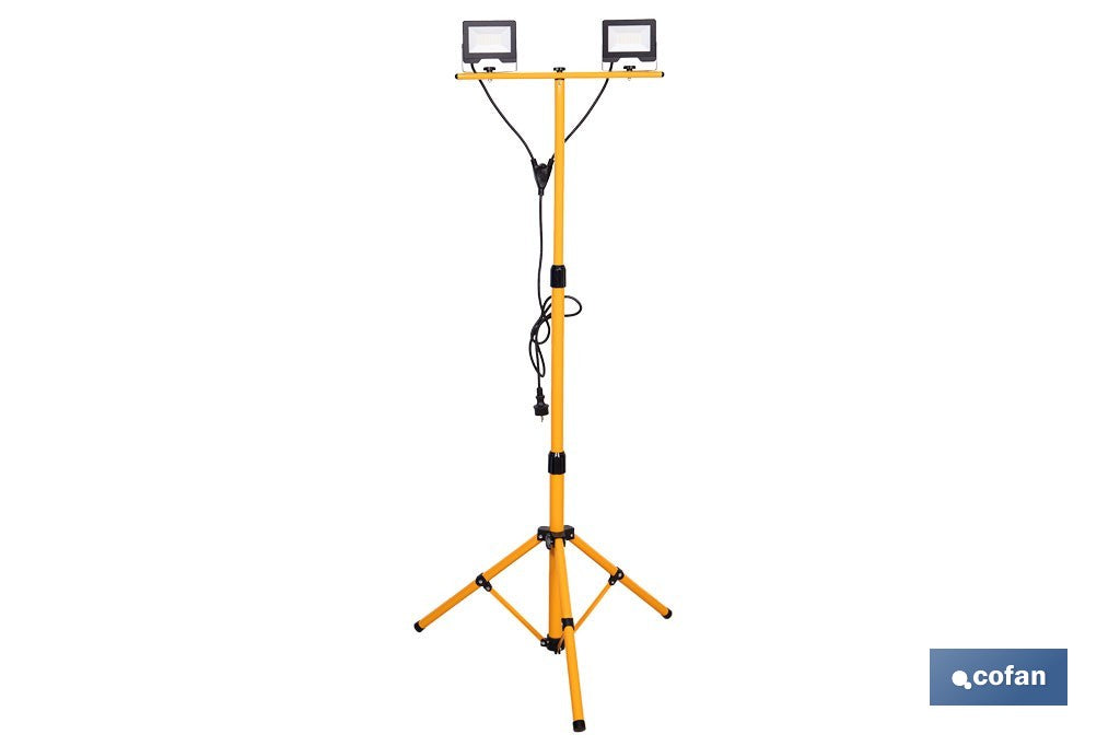 TRÍPODE TELESCÓPICO CON 2 PROYECTORES LED 2 X 20 W 6500 K 1,4 M