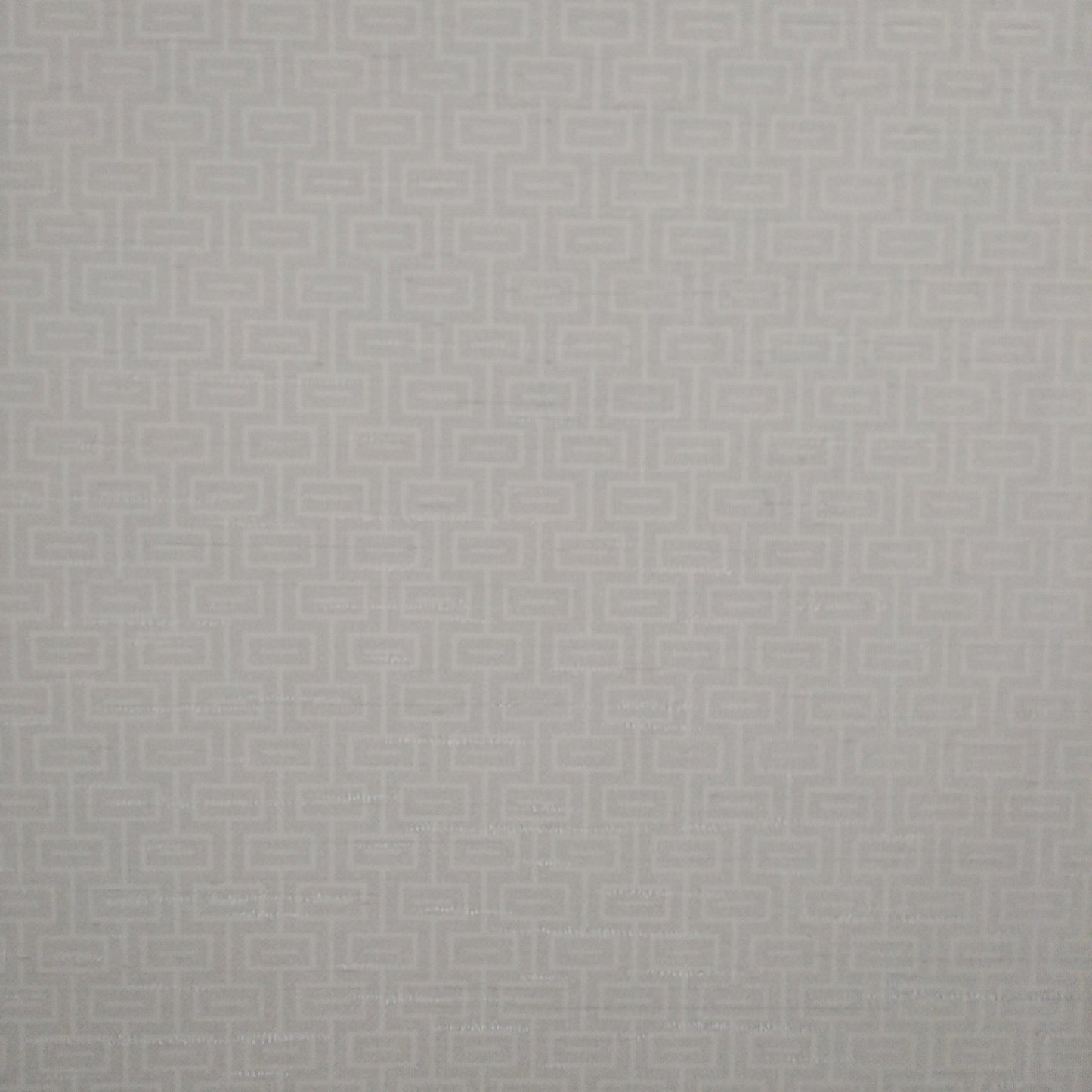 Light Silver Geometric Wallpaper