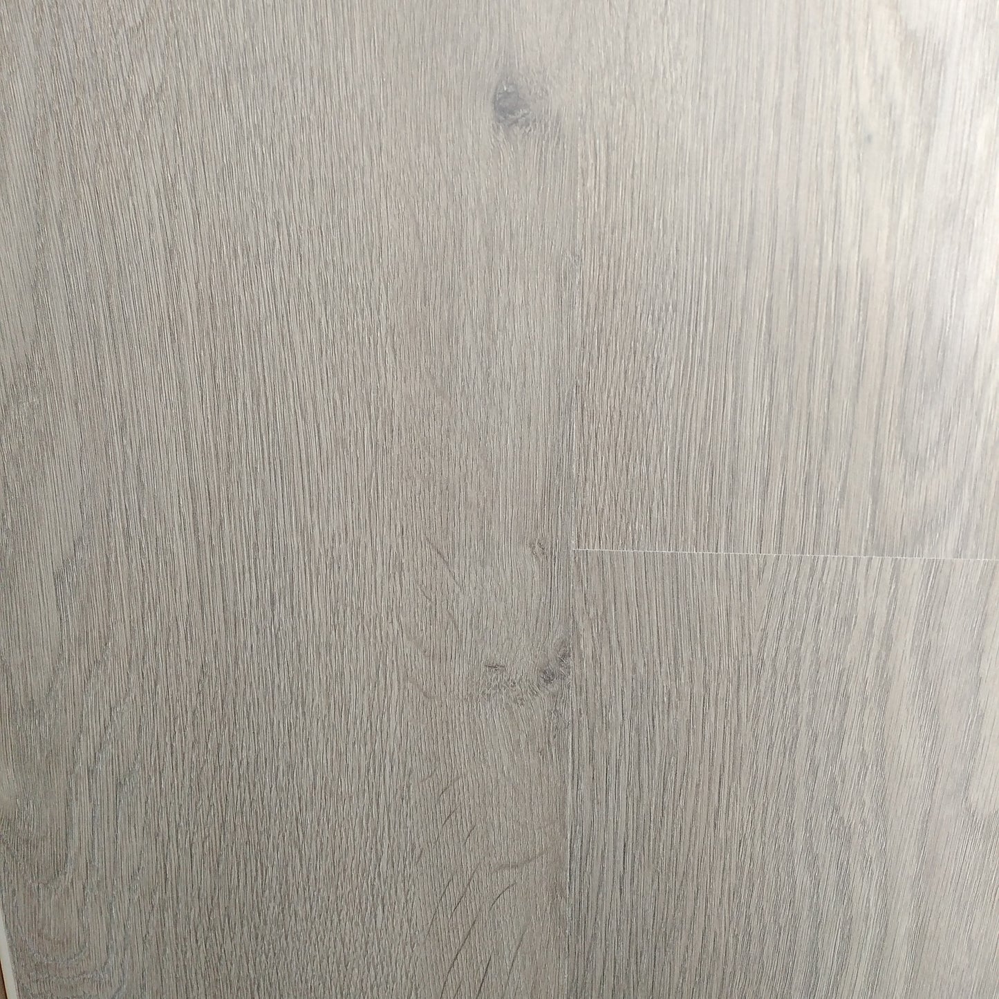 Suelo laminado AC5 Roble Carballo. Galea floor colección Faster Clic 2,18m2